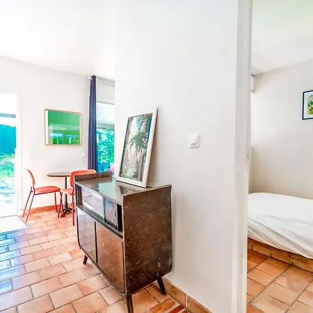 Apartment Mas De Charme Avec Jardin